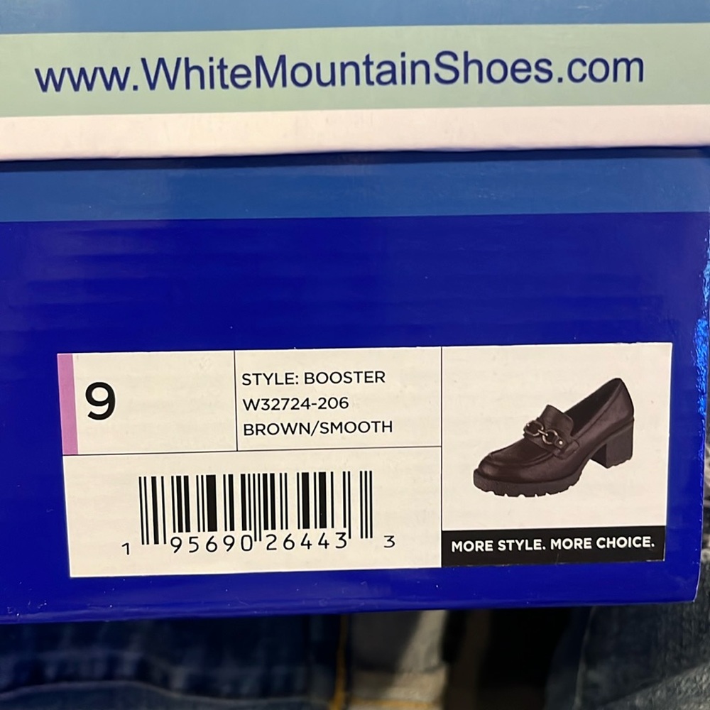 White Mountain brown loafers - Picture 2 of 4